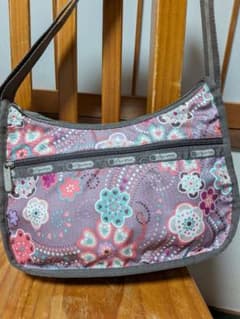 美品レスポートサック　花柄ショルダーバッグのサムネイル