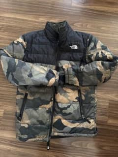 るん様専用The North Face カモフラージュ ダウンコートのサムネイル