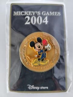 ディズニーストア MICKEY'S GAMESピンバッジ 2004 - メルカリ