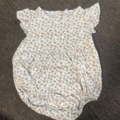 ロンパースのサムネイル