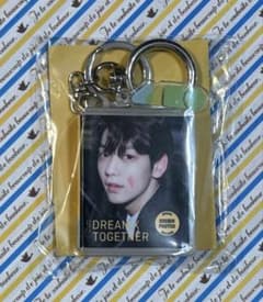 TXT デジコ　DREAM X TOGETHER キーホルダー　スビンのサムネイル