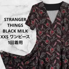 STRANGER THINGS BLACK MILK 반소매 원피스 드레스