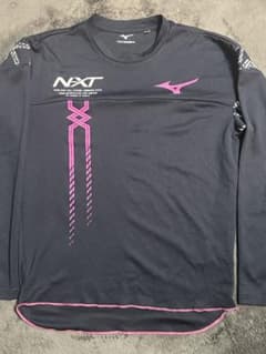Mizuno NXT ネイビー&ピンク Mサイズ 陸上用シャツのサムネイル