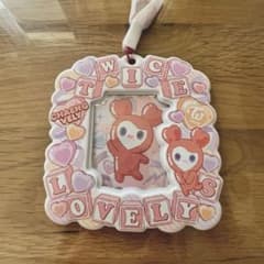 TWICE LOVELYSトレカケース CHAENGVELYのサムネイル