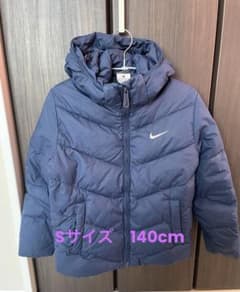 NIKE ナイキアウター　Sサイズ　140cmのサムネイル