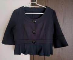 ✧︎お値下げ✧︎〖美品〗紺色ノーカラージャケットのサムネイル