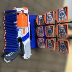 Nerf Blaster Targets ナーフ 6連射 ターゲット 的 付きのサムネイル