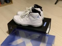 値下げNIKE AIR JORDAN 11 RETROLEGENDBLUE27㎝のサムネイル