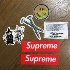 supreme ステッカーのサムネイル