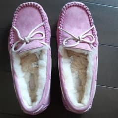 ☆UGGモカシン☆サイズUS6(23㎝)のサムネイル