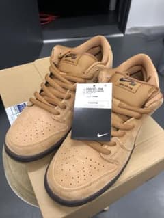SB DUNK wheatのサムネイル
