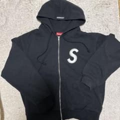 ゆ*様 Supreme Sロゴ ジップアップパーカー ブラックのサムネイル