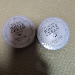 PLATINUM ホワイトクリーム 40g　2個セット 1/17 プラチナホワイトクリーム 2個セット - メルカリ