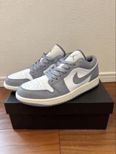 Nike Air Jordan 1 Low ヴィンテージグレー　27.5cmのサムネイル