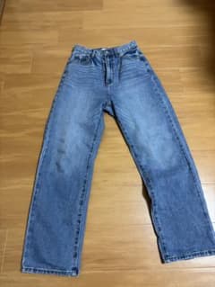 ゆったりハイウエストワイドストレートデニムのサムネイル