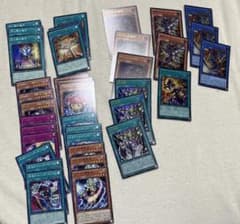遊戯王 光と闇の儀式ノーマル字レア 3コンセット+デッキパーツ