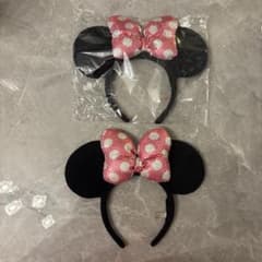 ディズニーカチューシャ ミニーマウス ピンクリボン 2つセット - メルカリ