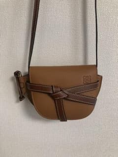 LOEWE⭐︎ロエベ　ゲートミニ　ショルダーバッグのサムネイル