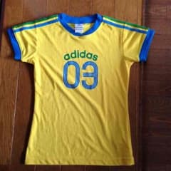 adidas Tシャツのサムネイル