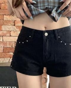 完売品 SHEINショートパンツ ブラックのサムネイル