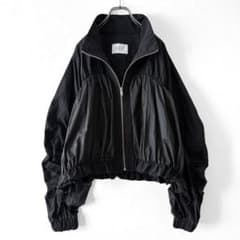 美品 アダムエロぺ シアーショートブルゾン ハイネック ナイロンタフタ 黒 美品 アダムエロぺ シアーショートブルゾン ハイネック ナイロンタフタ