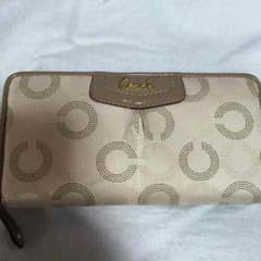 今だけ‼️お買い得‼️coach長財布のサムネイル