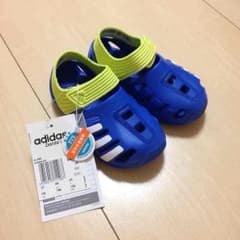 YOPPI様専用です☆アディダスサンダルのサムネイル