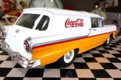 絶版★コカコーラ フォード ワゴン 1957 FORD COURIER メタル製 絶版☆コカコーラ フォード ワゴン 1957 FORD COURIER メタル製 - メルカリ