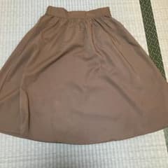 2/21さらにお値下げ！【新品未使用タグ付】キャメル❤️膝下スカートのサムネイル