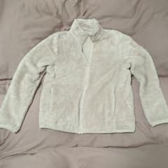 UNIQLO レディースアイボリー フリースジャケットusedのサムネイル