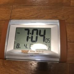 デジタル時計のサムネイル