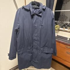 ⭐︎LACOSTE中古品大放出⭐︎ ネイビー ナイロンジャケットのサムネイル