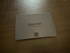 Samsung 860 QVO 1TB 内蔵型SSDのサムネイル