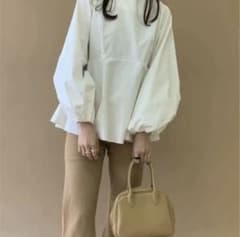 Amiur  cotton hem wide blouseのサムネイル