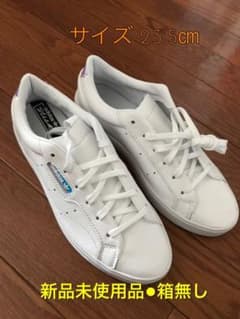 adidas スリークのサムネイル