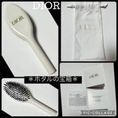 Dior プラチナ会員限定ノベルティ２セット（ヘアブラシのセット、扇子のセット） RIN☆様専用❇️DIORプラチナ会員限定バースデーギフトヘアブラシ