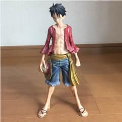 送料無料  モンキー・D・ルフィ(フィギュア)のサムネイル