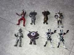 チョコエッグ　ウルトラマンシリーズ　カネゴン ミニフィギュア 8体セットのサムネイル