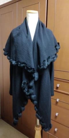 MOGAニットコート☆ラビットファー付き - メルカリ