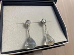 SWAROVSKI スワロフスキー ピアスのサムネイル