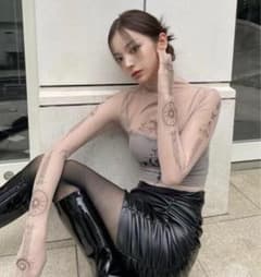 カットソー(長袖/七分) MELT THE LADY horoscope tattoo tops melt the lady horoscope tattoo tops 射手座 - メルカリ
