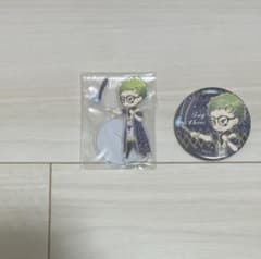 ツイステ展 トレイ 缶バッチ アクスタのサムネイル