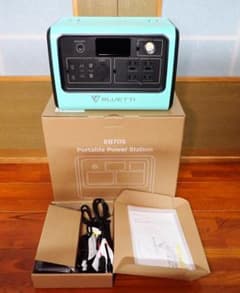 BLUETTI ポータブル電源 EB70S 716Wh ミント色 ほぼ未使用 - メルカリ