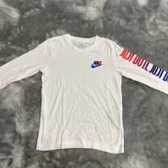 NIKEロンTのサムネイル