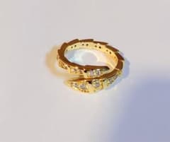 新品未使用✨️ プチプラ ファッションリング ゴールド SONAダイヤモンド