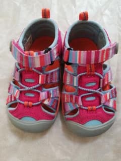 KEEN　キーン　サンダル　13.5のサムネイル