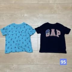 GAP ベビー　Tシャツ　2枚セットのサムネイル