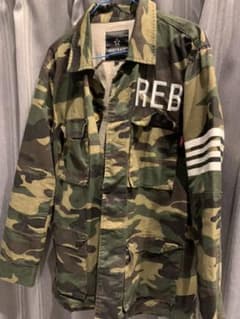 レブトレイト REBTRAIT 迷彩 ミリタリージャケットのサムネイル