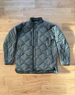 【処分セール】UNIQLO Mountaineering リサイクルダウンのサムネイル