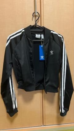 adidas クロップドジャケット ブラックのサムネイル